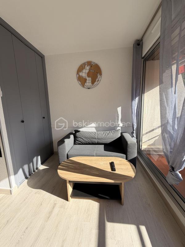 Studio - 24 m² - 1 pièce