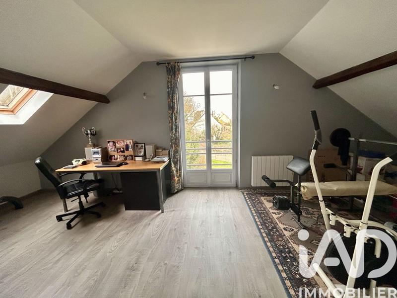 Maison - 151 m² - 8 pièces