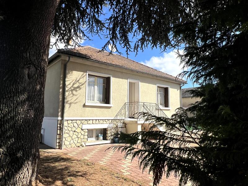 Maison - 72 m² - 7 pièces