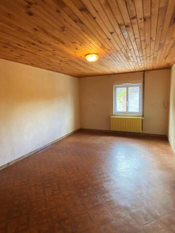 Corps de ferme - 150 m² - 8 pièces