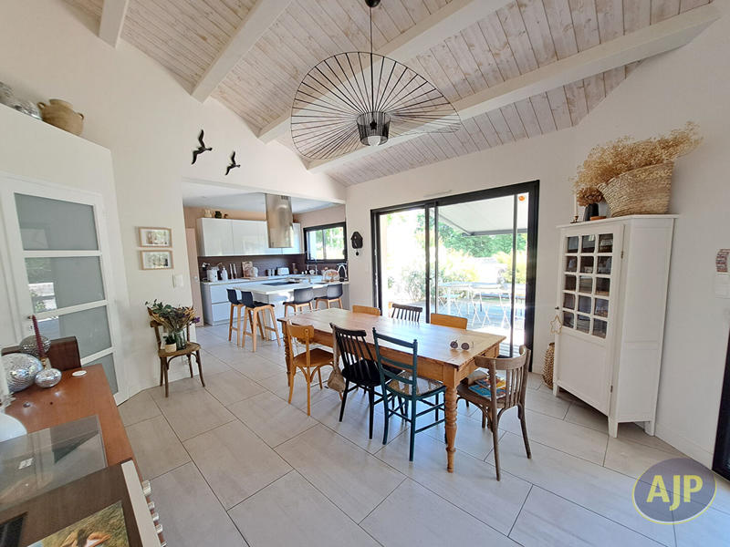 Maison - 133 m² - 4 pièces