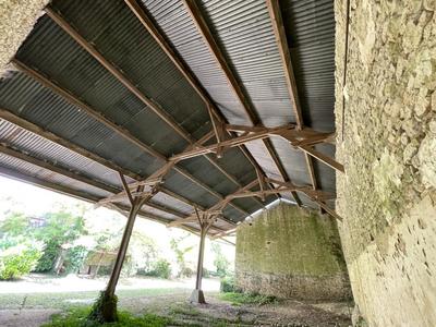 Maison - 252 m² - 10 pièces