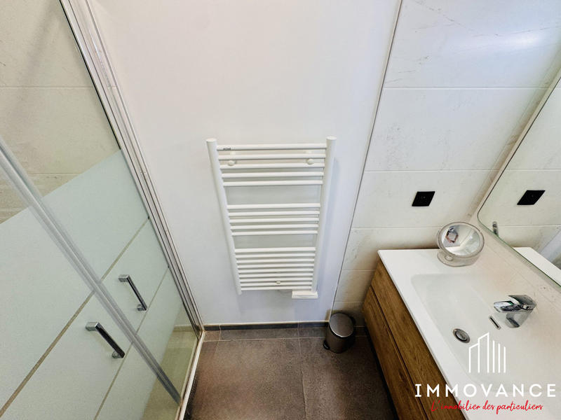 Appartement - 105 m² - 4 pièces