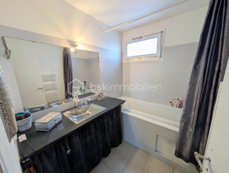 Appartement - 74 m² - 4 pièces