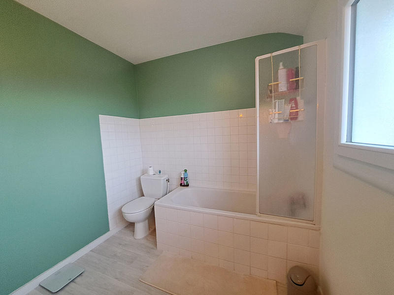 Maison - 102 m² - 5 pièces