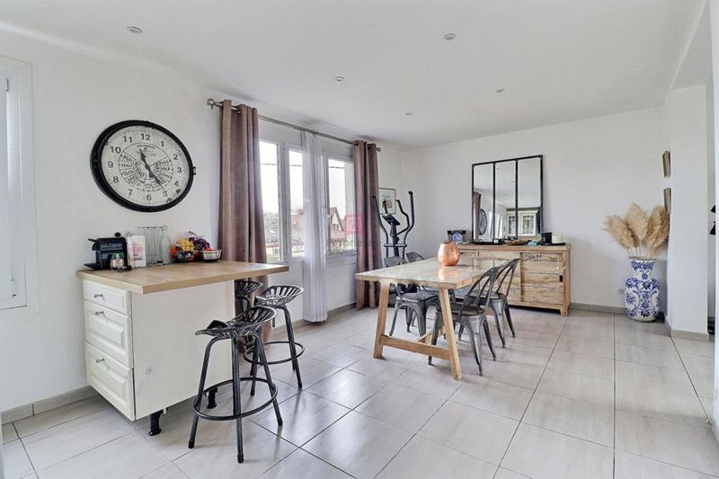 Appartement - 61 m² - 4 pièces