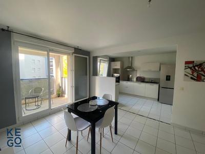 Appartement - 71 m² - 3 pièces