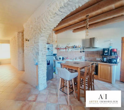 Appartement - 122 m² - 4 pièces