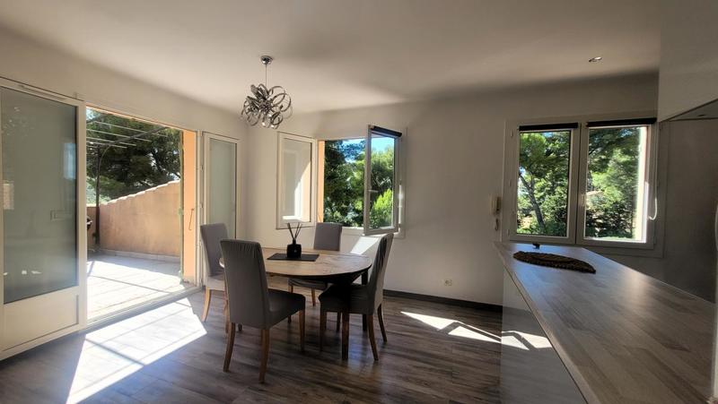 Appartement - 86 m² - 4 pièces