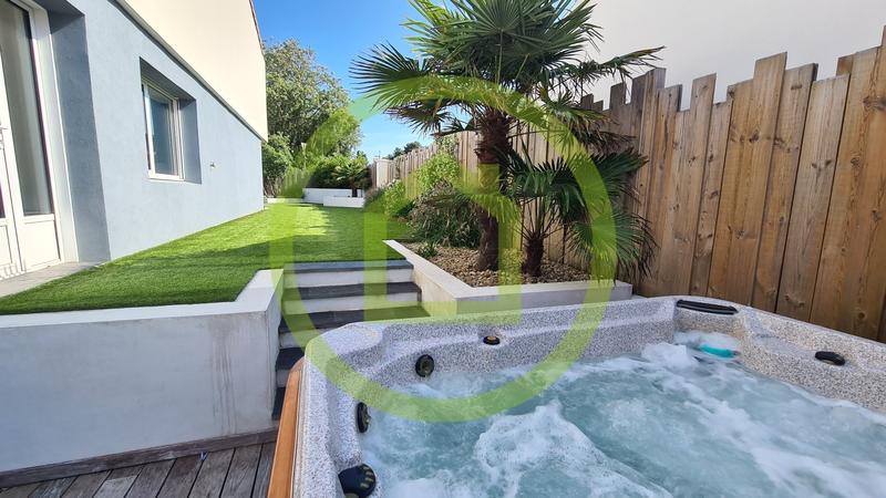 Appartement - 147 m² - 5 pièces