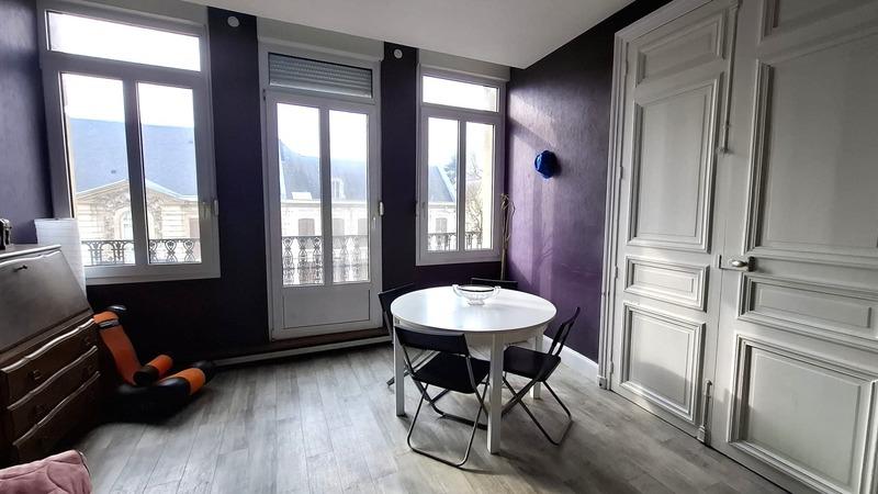 Appartement - 84 m² - 5 pièces
