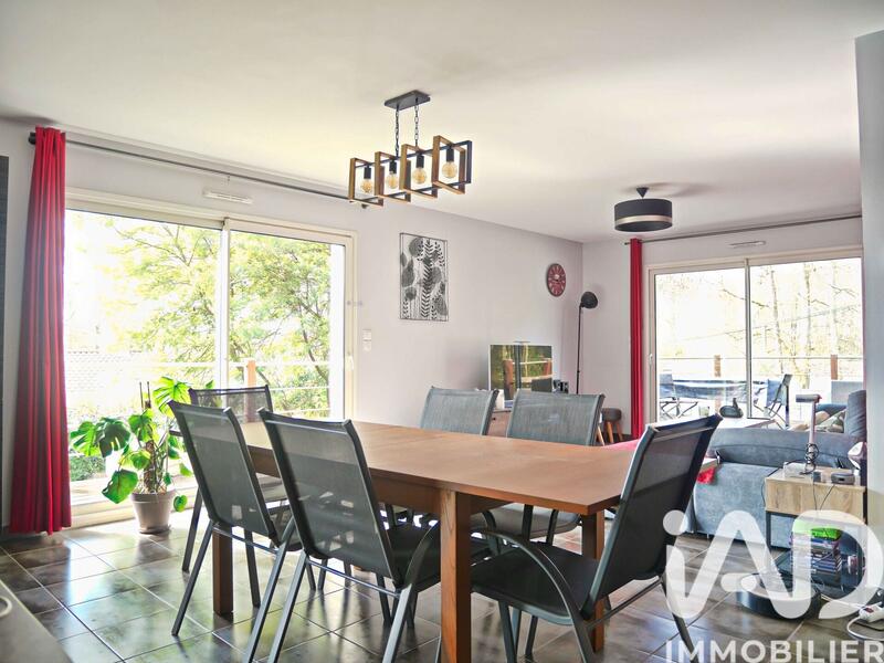 Maison - 108 m² - 4 pièces