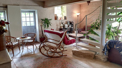 Maison - 450 m² - 13 pièces