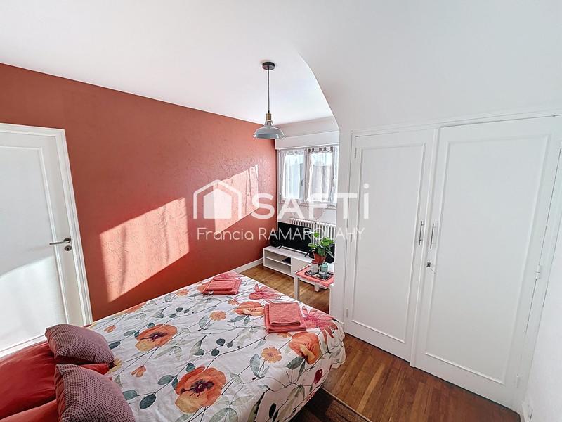 Maison - 169 m² - 8 pièces