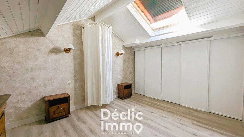 Maison en pierre - 180 m² - 7 pièces