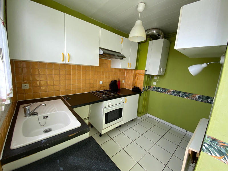 Appartement - 60 m² - 4 pièces