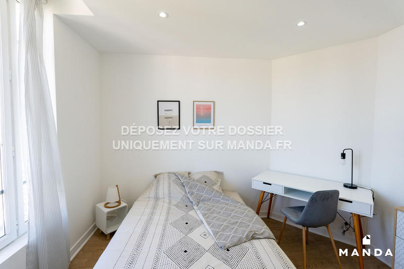Chambre - 11 m² - 4 pièces