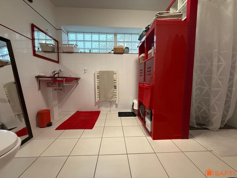 Maison - 151 m² - 7 pièces