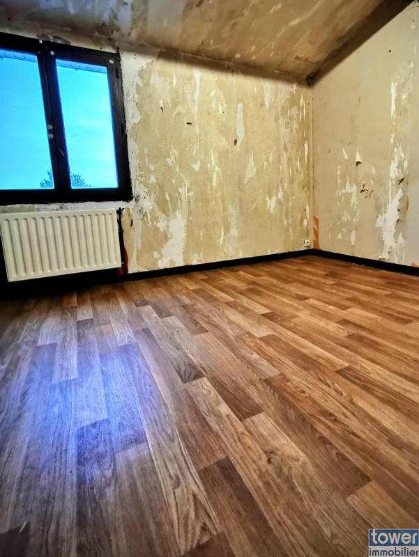 Maison - 107 m² - 6 pièces