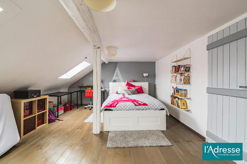 Maison - 122 m² - 6 pièces