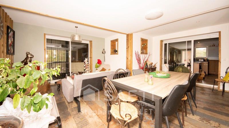 Maison - 172 m² - 7 pièces