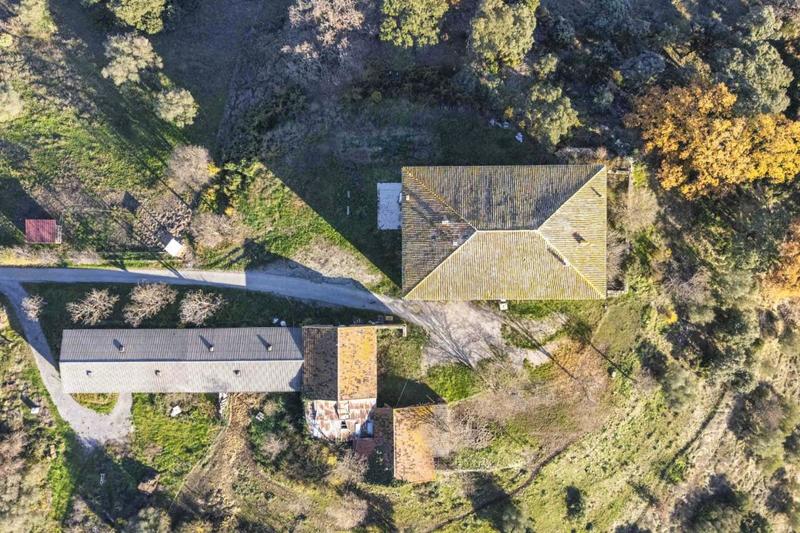 Maison de campagne - 610 m² - 20 pièces