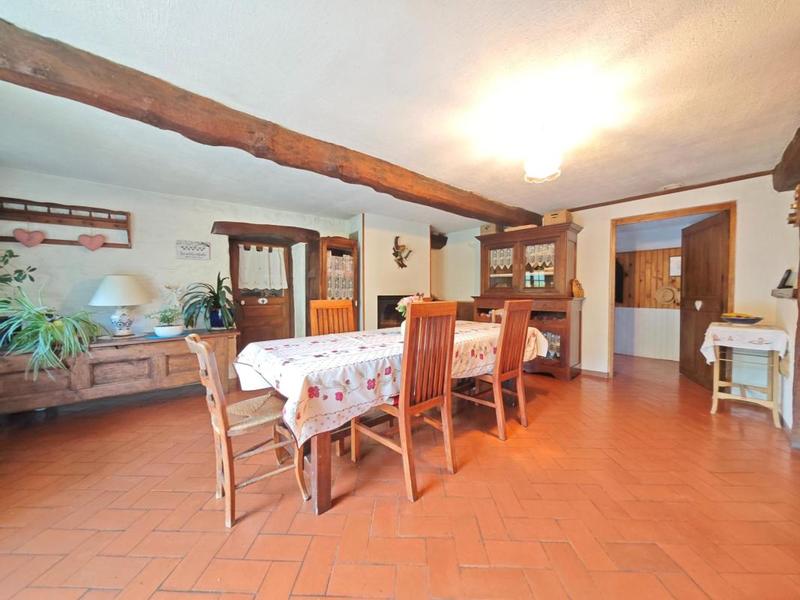 Maison - 153 m² - 6 pièces
