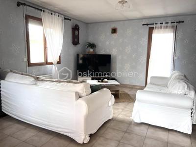 Maison - 95 m² - 4 pièces