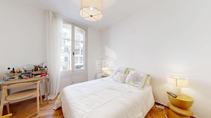 Appartement - 101 m² - 4 pièces