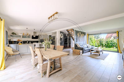 Maison - 134 m² - 5 pièces