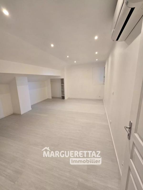 Ferme - 223 m² - 7 pièces