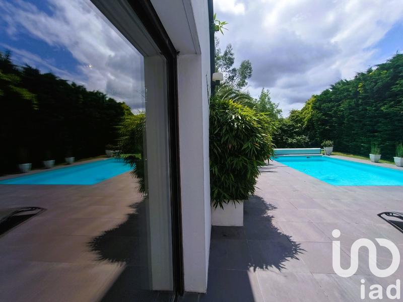 Maison de maîtres - 238 m² - 5 pièces