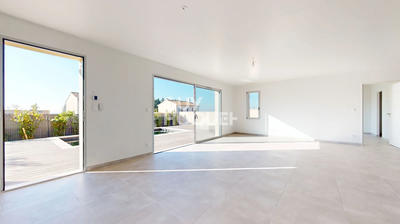 Maison - 140 m² - 5 pièces