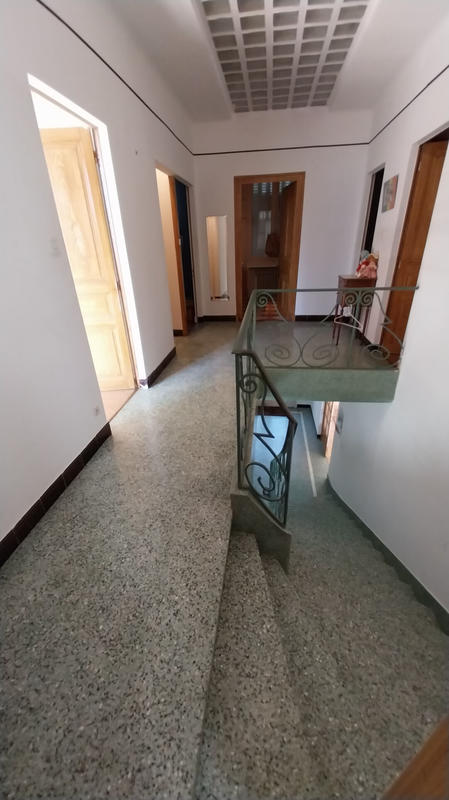 Maison - 183 m² - 8 pièces