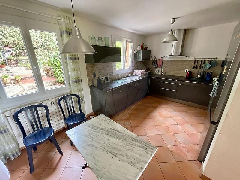 Maison - 152 m² - 6 pièces