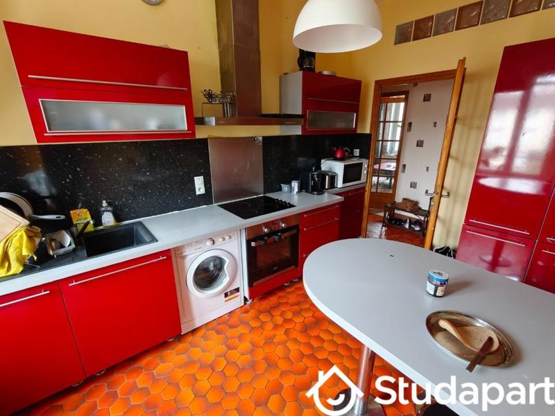 Chambre - 12 m² - 1 pièce