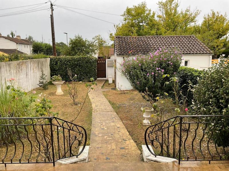 Maison - 98 m² - 4 pièces