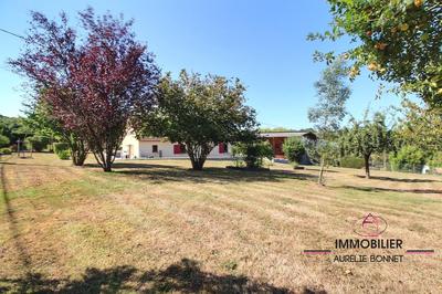 Maison - 104 m² - 5 pièces