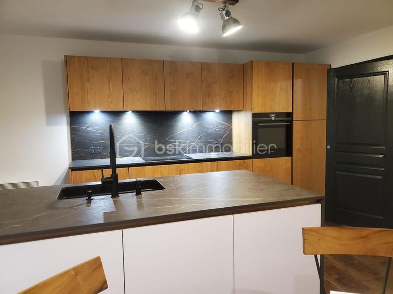 Maison chambre d'hôtes - 490 m² - 12 pièces