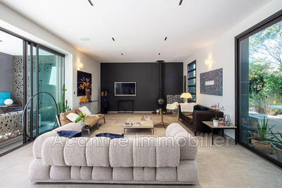 Villa - 400 m² - 7 pièces