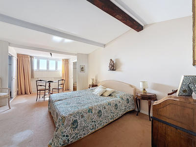 Appartement - 82 m² - 3 pièces