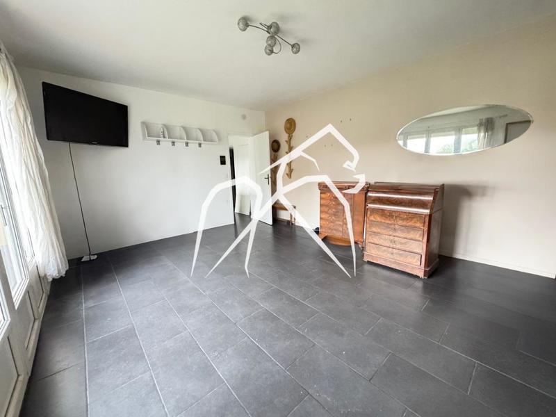 Appartement ancien - 85 m² - 4 pièces