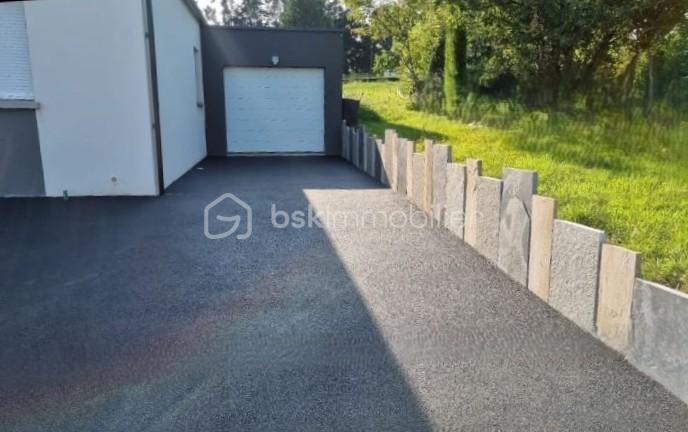 Maison - 163 m² - 8 pièces