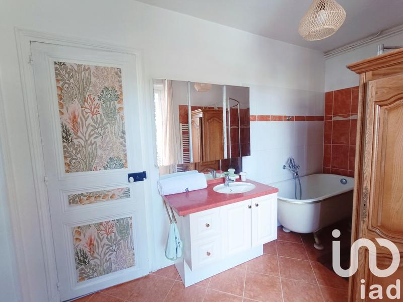 Maison - 294 m² - 8 pièces