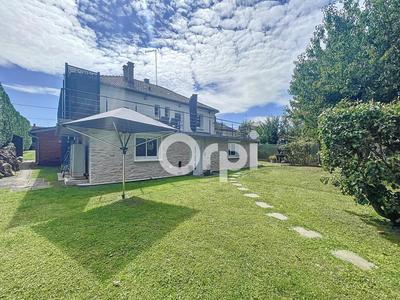 Maison - 145 m² - 6 pièces