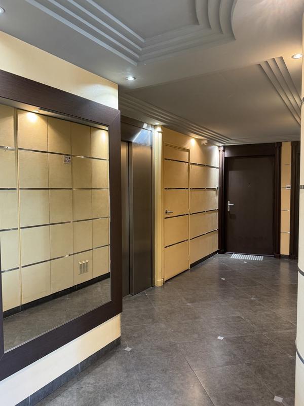 Appartement - 102 m² - 5 pièces