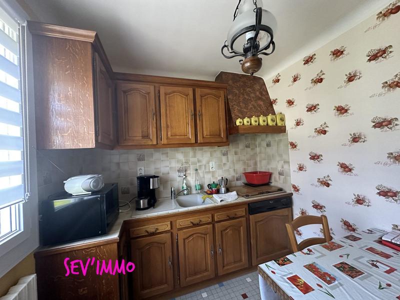 Maison - 97 m² - 5 pièces