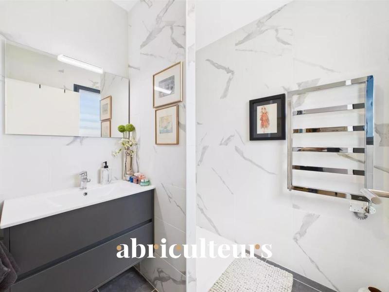 Maison - 111 m² - 4 pièces