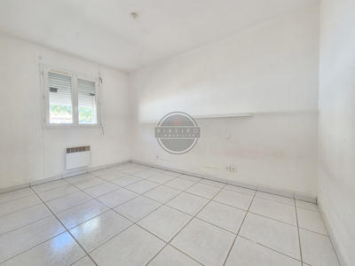 Maison - 82 m² - 5 pièces