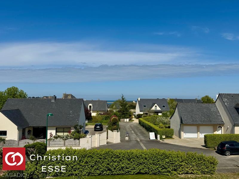 Maison traditionnelle - 149 m² - 6 pièces